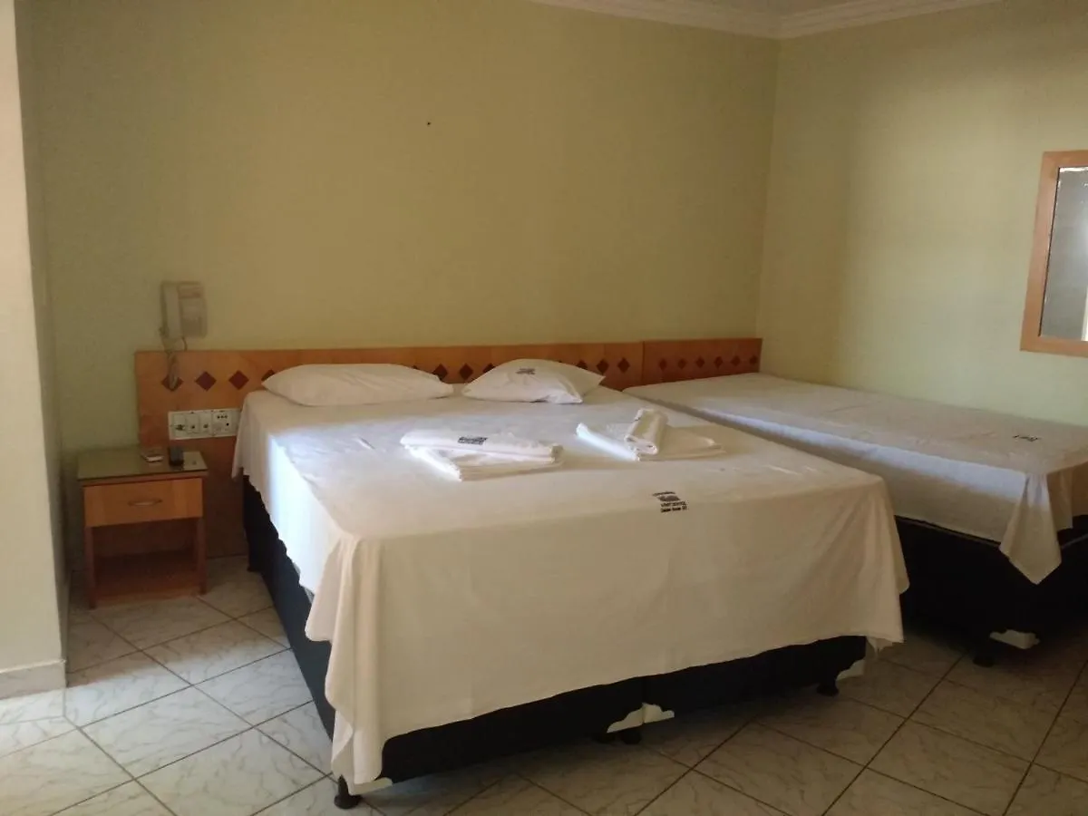 Apart Service Araras - Vpc Caldas Novas Apartment
